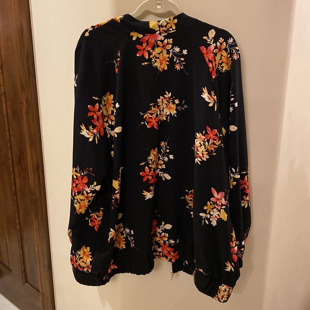 Floral Bomber Jacket, 3X - Picture 4 of 5
